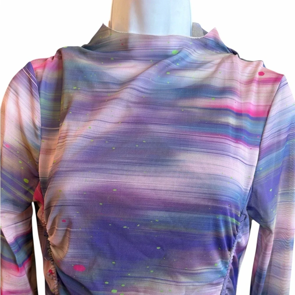 Anthropologie Mesh Top Size Medium Purple Pattern Double Layer Long Sleeve - Picture 5 of 15